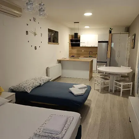 Katrin 101 * Tučepi